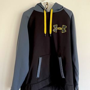Under Armour black sweatshirt with yellow and navy blue details. Size XL.